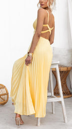 Malka™ | Vestido largo plisado con escote en V – elegante y femenino