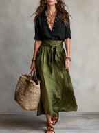 Vera – Conjunto de dos piezas: camiseta negra y falda midi verde oliva