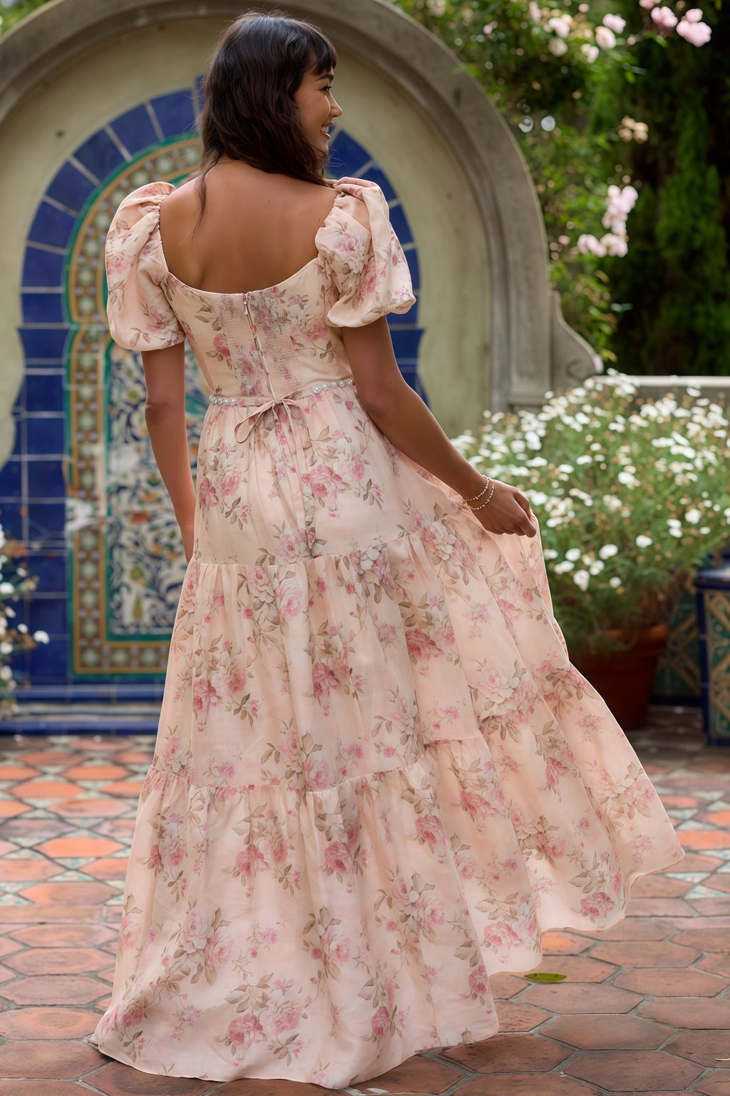 Layla™ Vestido elegante y fluido – Silueta envolvente y comodidad superior
